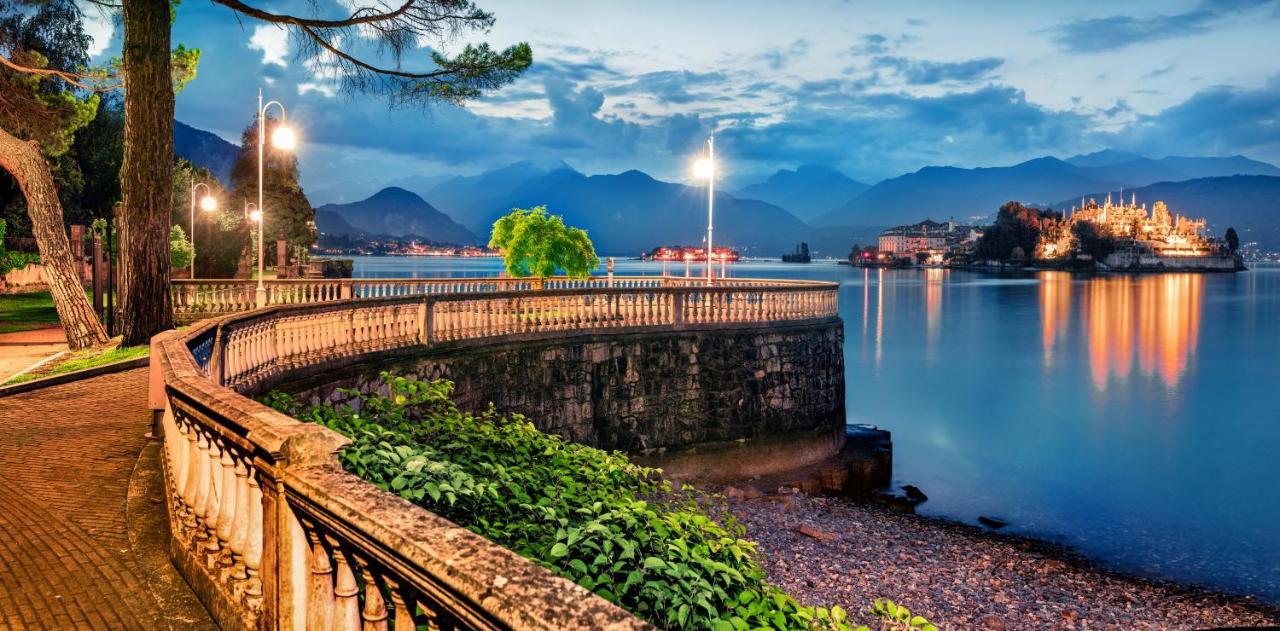 Your Dream On Maggiore: Historic House E Private Jacuzzi